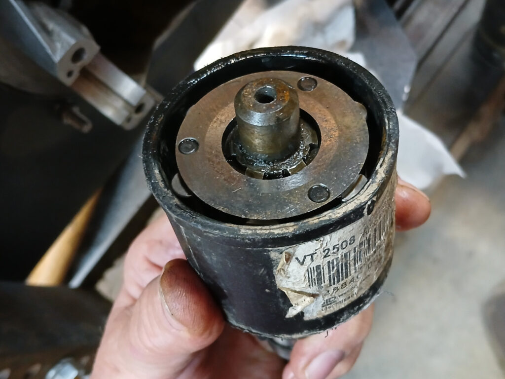 9. Freewheel Device in Shop Vac Tube